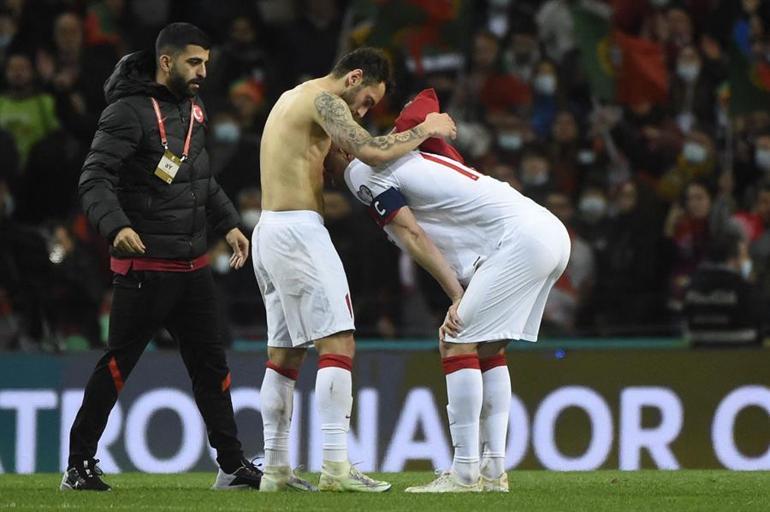 Son Dakika: Portekiz - Türkiye maçı sonrasında spor yazarları neler dedi Kimse beklemiyordu, herkesi şaşırttı, riskli karar, yeni teknik ekip...