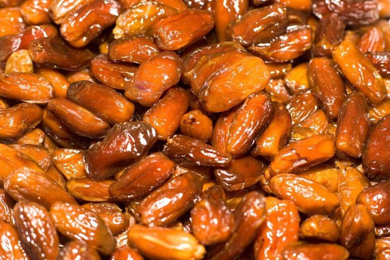 Gıda sahtekarları şimdi de hurmaya el attı