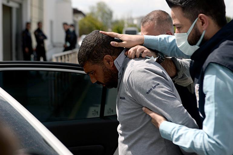 Eşinin bıçakla öldürdüğü Elif İyik, kucağındaki Ali bebeği korumaya  çalışmış - Son Dakika Haberleri İnternet