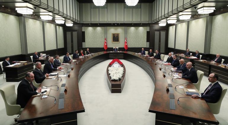Son dakika... Cumhurbaşkanlığı Kabinesi sona erdi Erdoğan açıklama yapacak