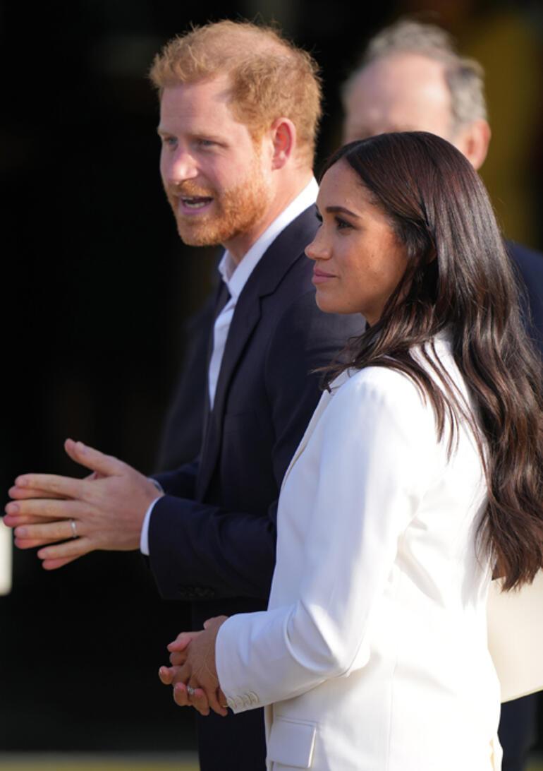 Meghan Markle gave a young mum her 58,000 TL coat to keep her baby from freezing