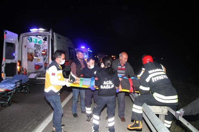 Manisada korkunç kaza: 1 çocuk öldü, 7 kişi yaralandı
