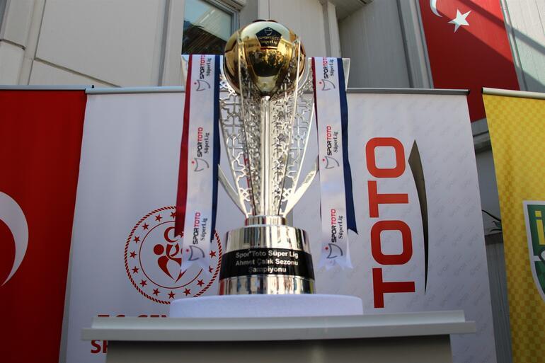 Super League champion Trabzonspor's trophy sent to TFF