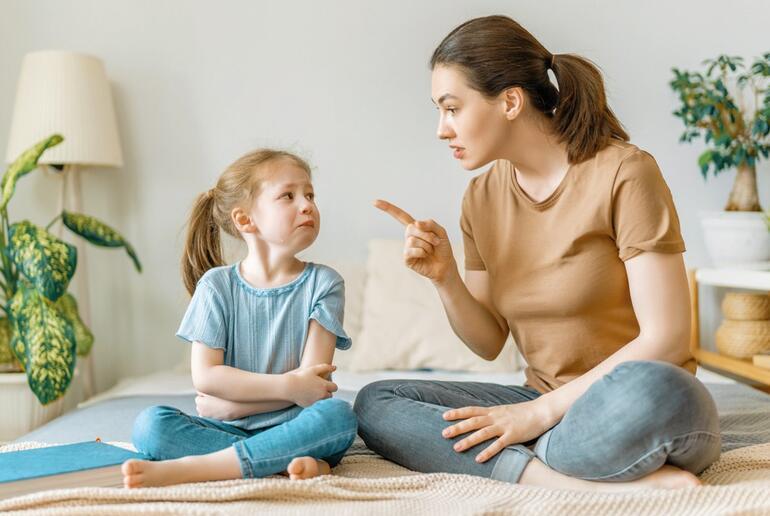 آموزش «نه» گفتن والدین به کودکان