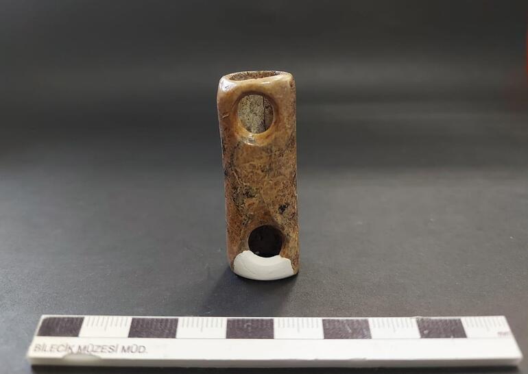 Bilecik’te bulundu... 8 bin 600 yıllık 3 delikli flüt ilk kez sergilendi
