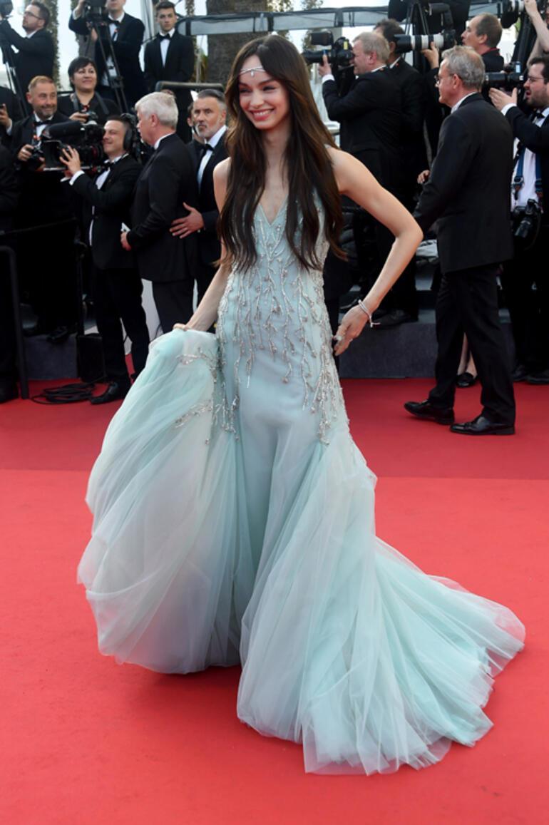 Zerrin Tekindor con estrellas mundiales en la alfombra roja del Festival de Cine de Cannes