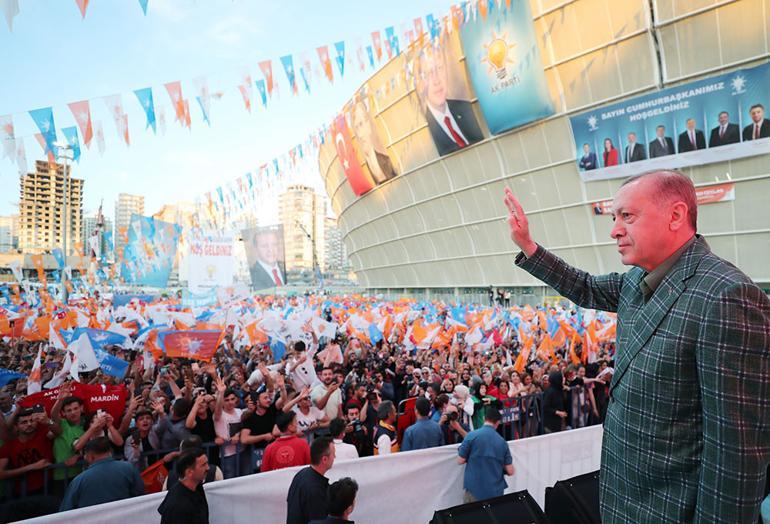 Son dakika: Cumhurbaşkanı Erdoğan: Bizim küresel güçlerin hesaplarına peşkeş çekilecek evladımız yoktur