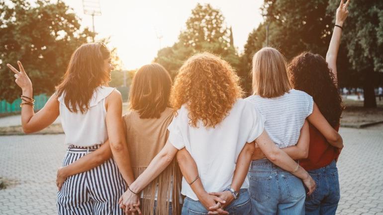 Kadın Çemberi Nedir, Nasıl Yapılır