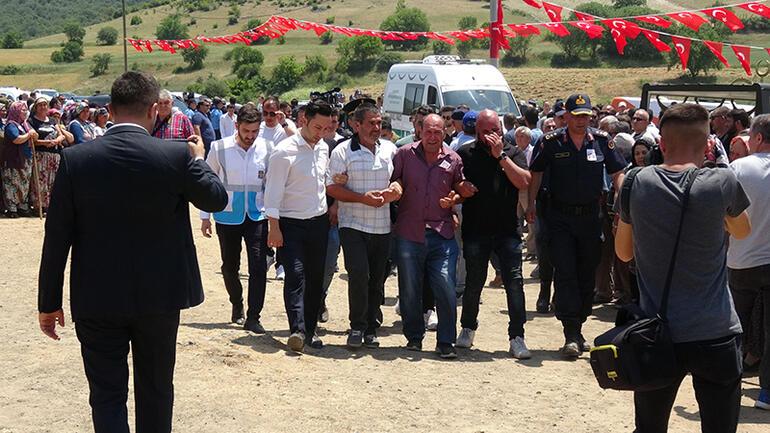 Şehit Jandarma Uzman Çavuş Ercan Özcan gözyaşlarıyla son yolculuğuna uğurlandı