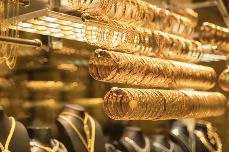 ALTIN FİYATLARI 9 HAZİRAN: Çeyrek altın ve gram altın ne kadar Altın düşer mi yükselir mi