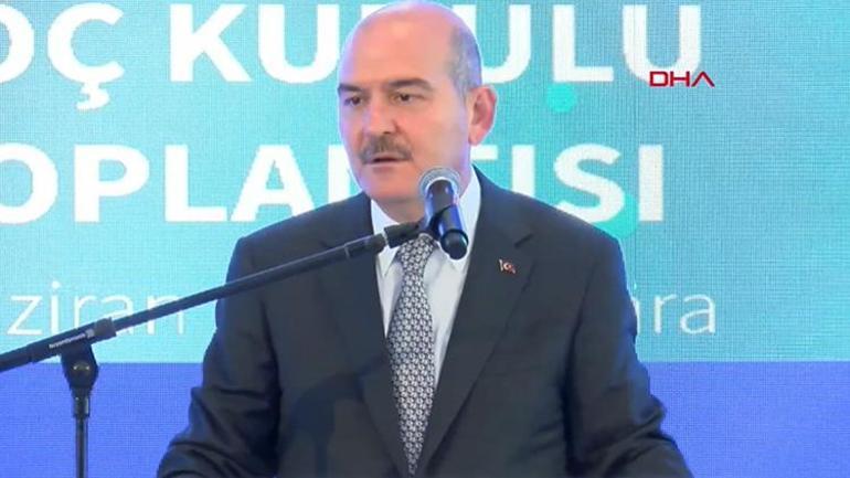 Son dakika... Bugün itibarıyla başlıyor Bakan Soylu duyurdu… Kaçak göçmenlerle ilgili 2 yeni adım