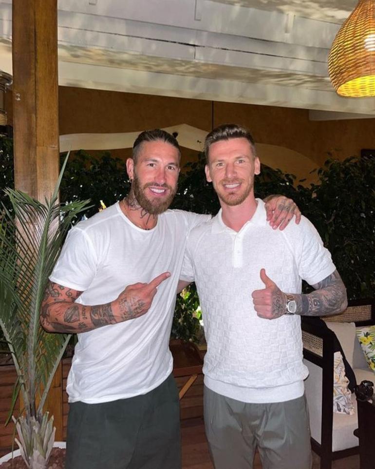 Fenerbahçeli Serdar Aziz ile Sergio Ramos buluştu Marmariste idman yaptılar...