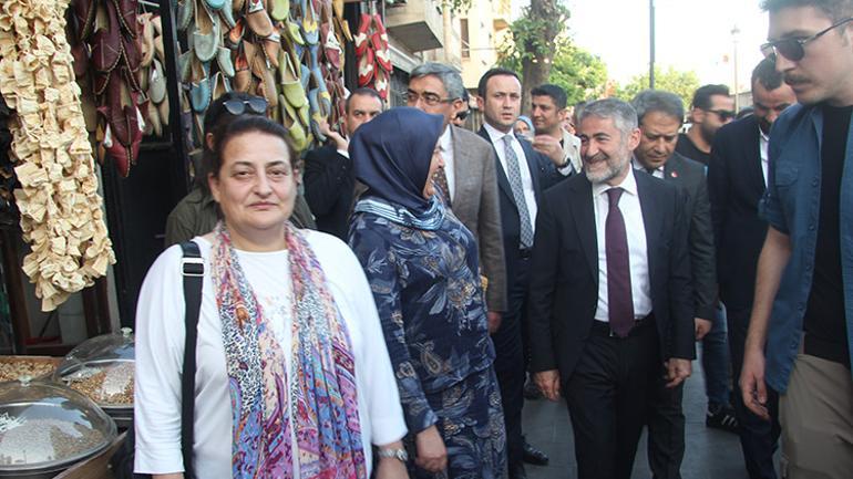 Bakan Nebati, Gaziantep’te vatandaşlarla bir araya geldi