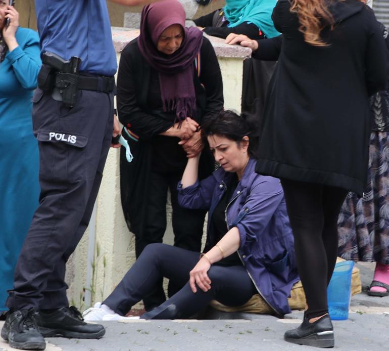 Ev sahibiyle tartışan 2 kardeş, oturdukları daireyi yaktı! Ev sahibi sinir  krizi geçirdi - Son Dakika Flaş Haberler