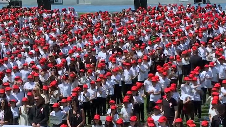 Son dakika... 18 milyon öğrencinin karne heyecanı... Erdoğan: Bütçemizde aslan payını daima eğitime verdik