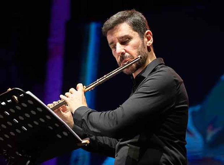 PORTRELER DÜNYADA İLK KEZ AKRA’DA