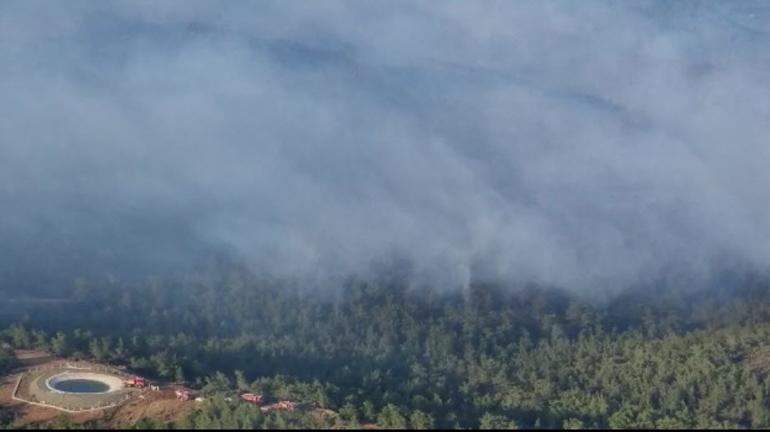 Son dakika... Marmaristeki orman yangınında ikinci gün Bakan Soylu: İlk kez TSK’nın 10 ton su atan helikopterleri görevde