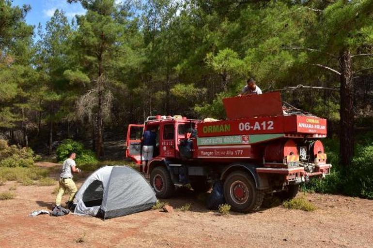 Marmaristeki yangında fedakarca mücadele ettiler: Günde 2şer saat uyku