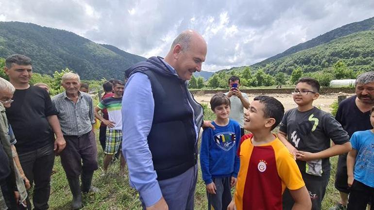 Bakan Soylu sel mağduru çocukların isteğini kırmadı