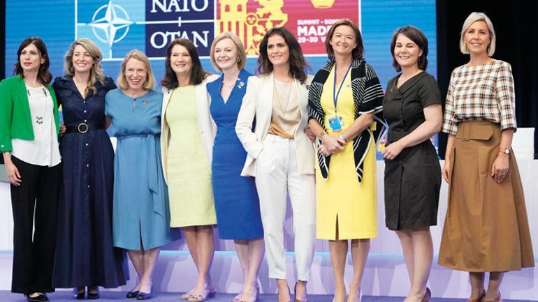 Tarihi NATO zirvesi: ABD’den Avrupa’ya askeri güç takviyesi