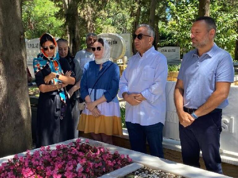 Kemal Sunal vefatının 22nci yılında mezarı başında anıldı