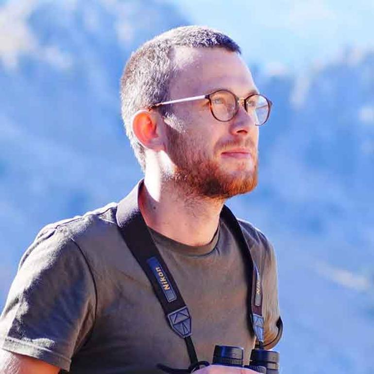 ‘LIKE’ HIRSI  ÖLDÜRÜYOR