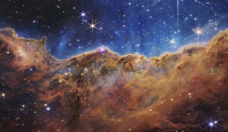 Son dakika: NASA yeni görüntüler paylaştı Ölmekte olan bir yıldızın etrafında dev dalgalar...