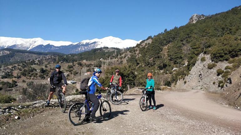DOĞANIN KALBİNE YOLCULUK