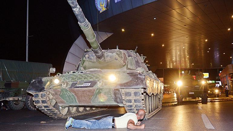Tarihi geceden unutulmaz 40 fotoğrafın hikâyesi