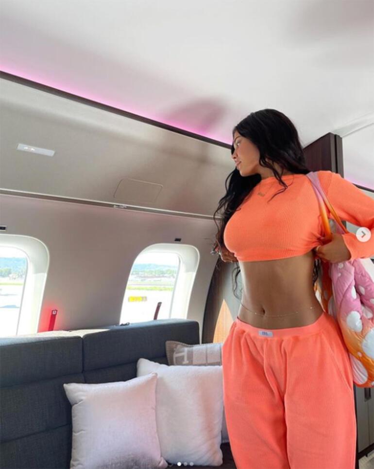 Kylie Jenner: Tam zamanlı iklim suçlusu... 17 dakika için özel uçak kaldırdı