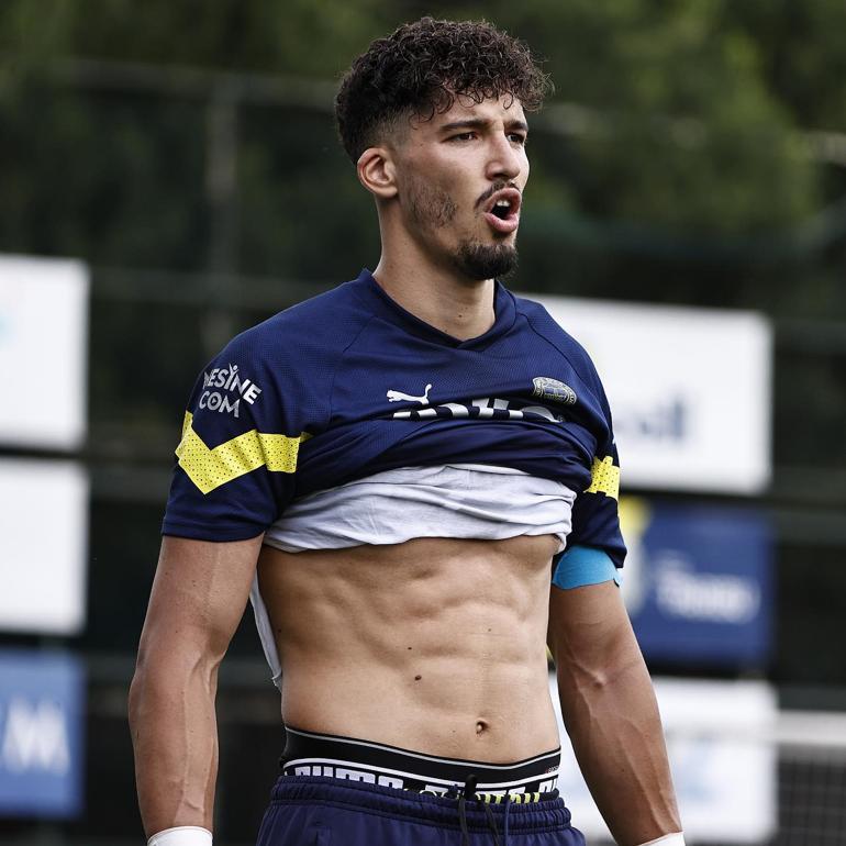 Son Dakika: Napoli kesenin ağzını açtı Önce Kim Min-Jae şimdi de Altay Bayındır... İşte o rakam...