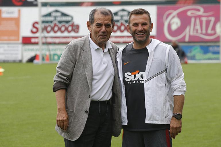 Galatasarayda Okan Buruk neşteri vurdu, 11 ismin üzerini çizdi Luyindama gerçeği...