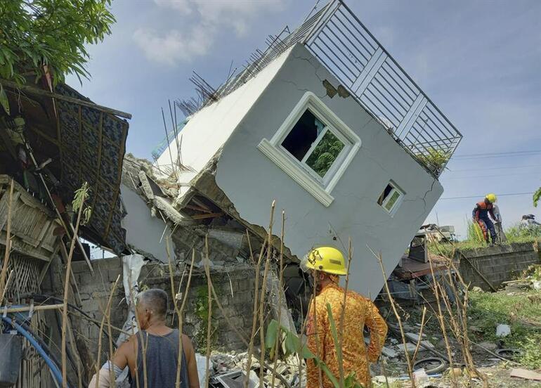 Filipinler’de 7 büyüklüğünde deprem dünyayı korkuttu! Görüntüler sosyal medyada viral oldu