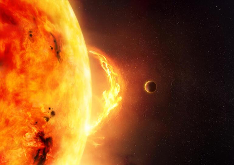 Güneşte delik açıldı Korkutan uyarı: Güneş fırtınası Dünyayı vurabilir