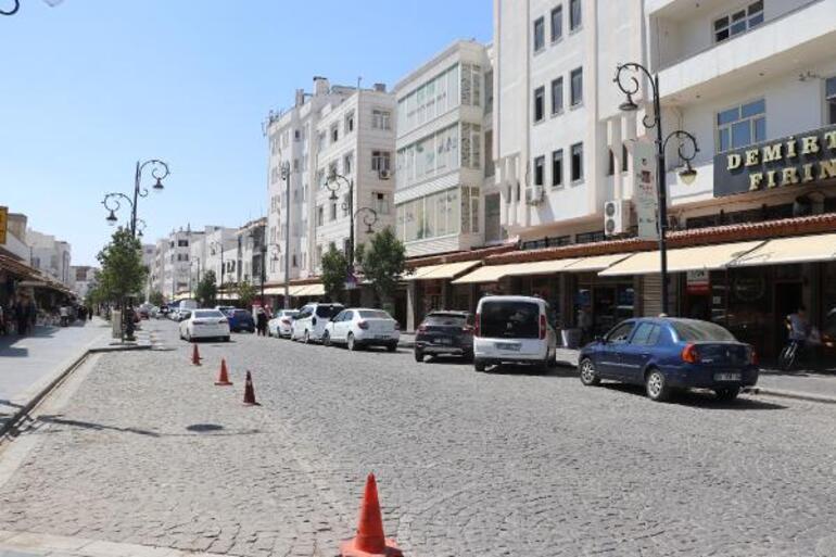 Diyarbakırda aşırı sıcak: Cadde ve sokaklar boş kaldı