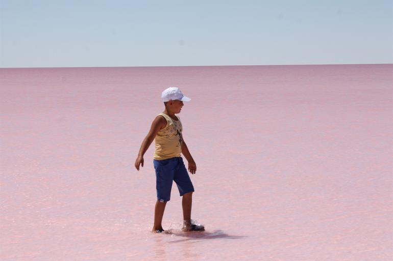 Tuz Gölünde şaşırtan görüntü Pembe renge döndü, nedeni ortaya çıktı