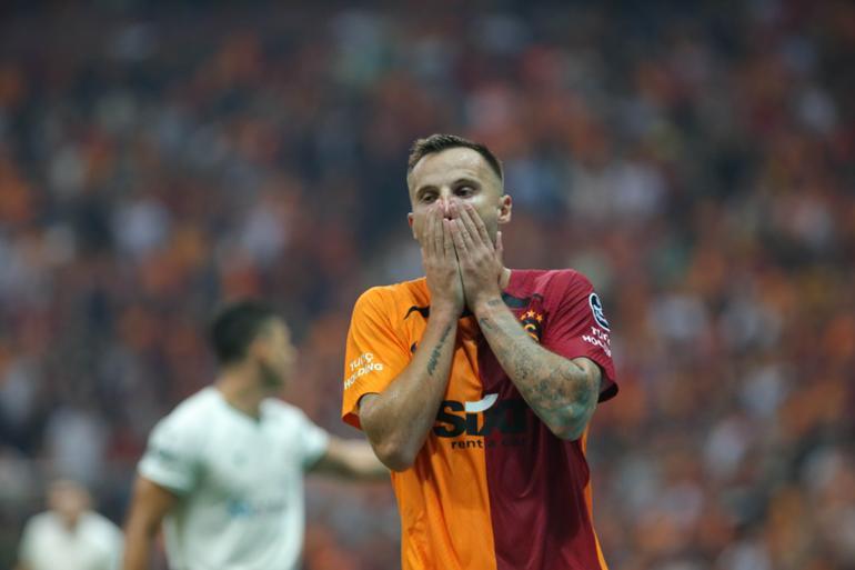Son dakika: Galatasaray - Giresunspor maçı sonrası dikkat çeken yorum: Abdülkerim Bardakçıya şaşırmayın Okan Burukun forvet tercihi...