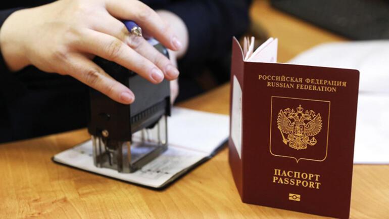 Visa ban to Russians worried Greeks