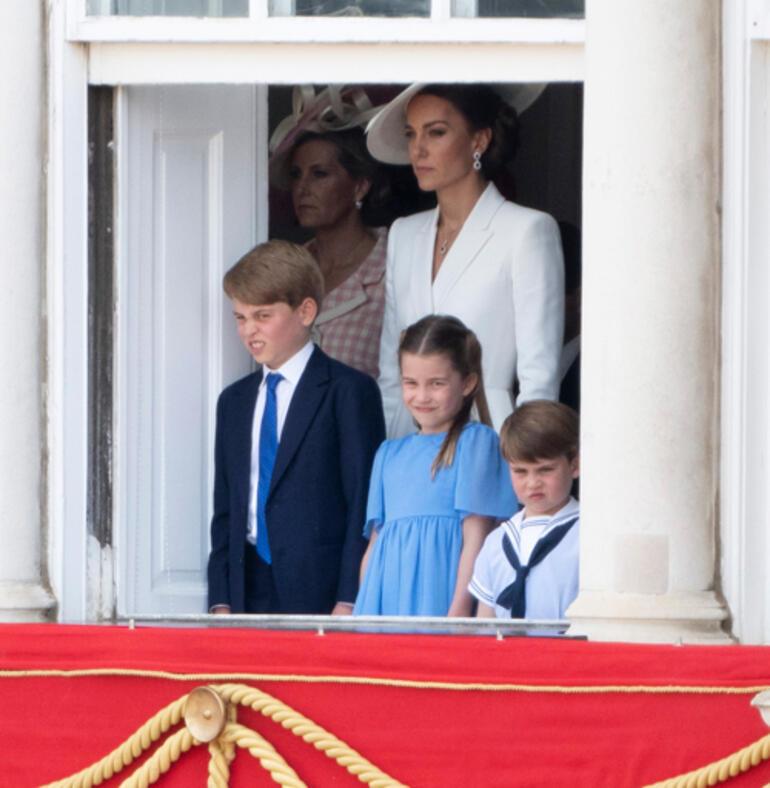 Kate and her kids surprised this time