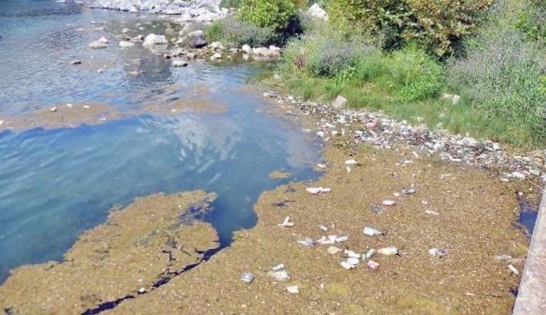 10 dakika arayla böyle bir rezillik görülmedi