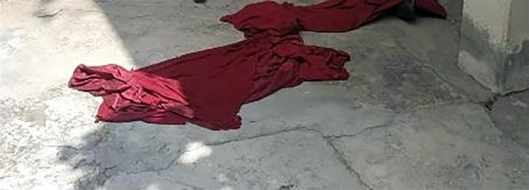 Adanada cinayet zanlılarını kırmızı örtü ele verdi