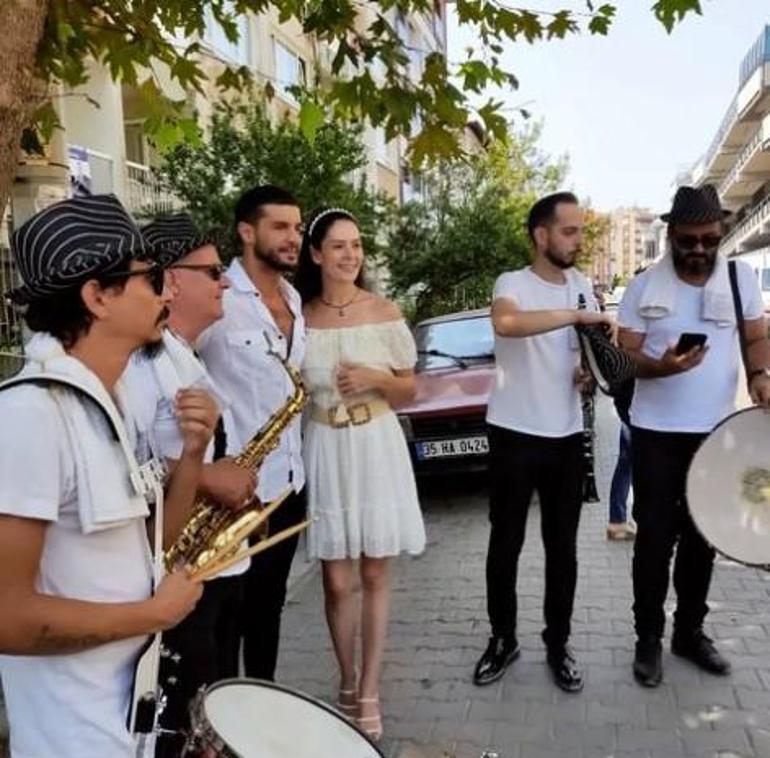 Yıldız Çağrı Atiksoya kına gecesi: Benim güzel gelinim