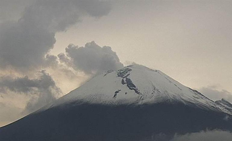 Third eruption in the last 8 days at Popocatepetl Volcano in Mexico