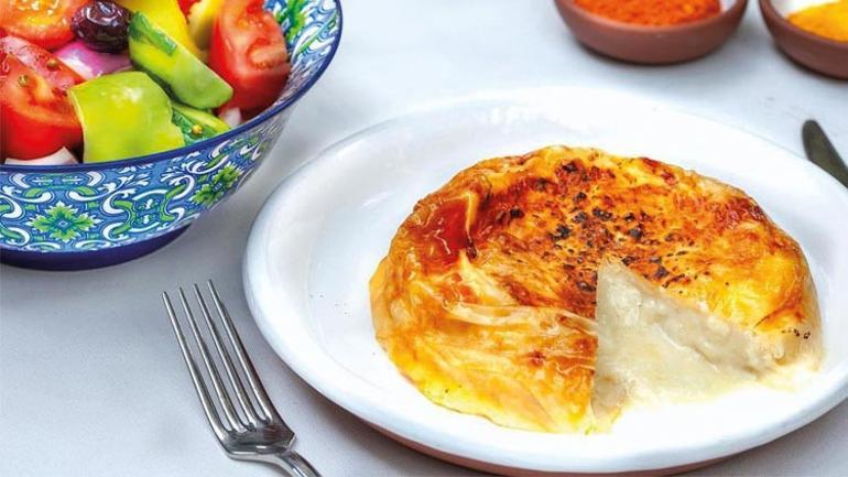 Ballı-peynirli börekten sarımsak soslu kalamara...