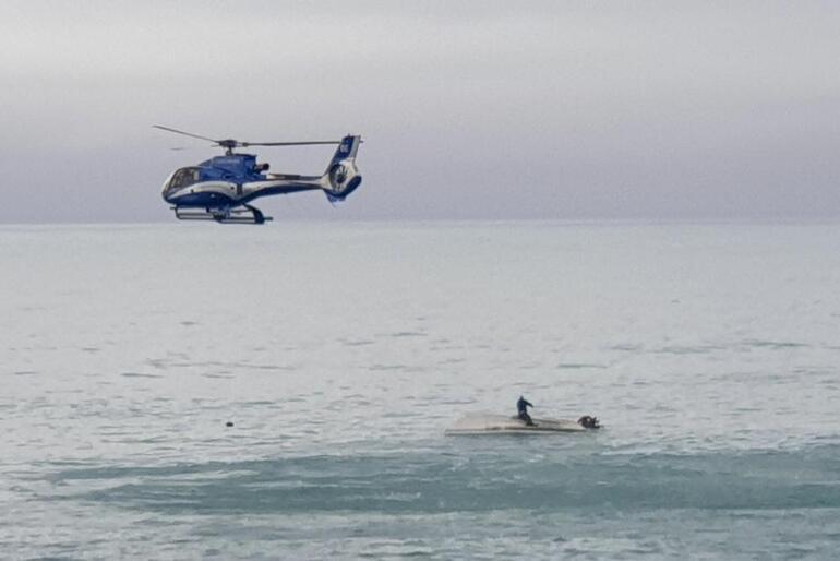 İnanılmaz anlar... Qayıqlar balinanı vurdu Okeanda həyat bazarı: 5 nəfər ölüb