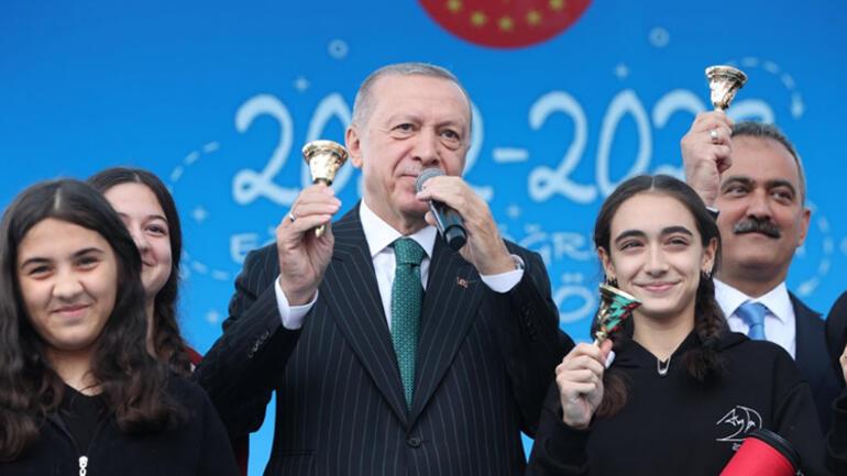 Yeni eğitim-öğretim yılı başladı Cumhurbaşkanı Erdoğan: Geleceğimizi tarihinden gurur duyan gençlere emanet etmek istiyoruz