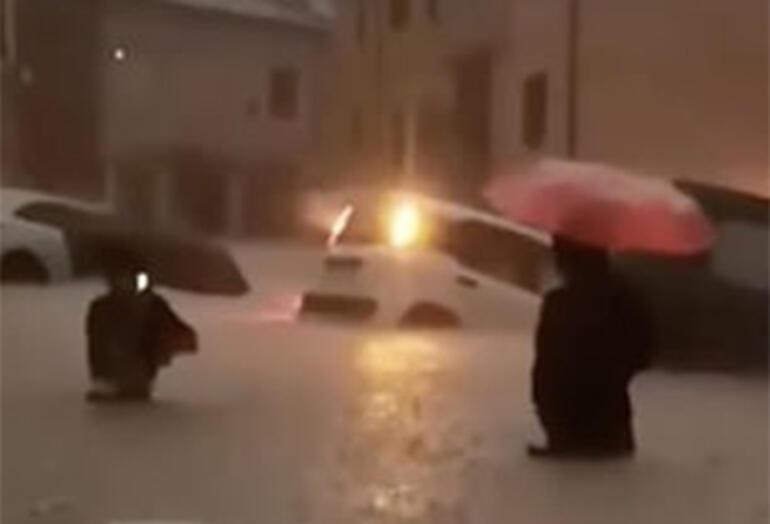 İtalyada sel felaketi: En az 7 ölü