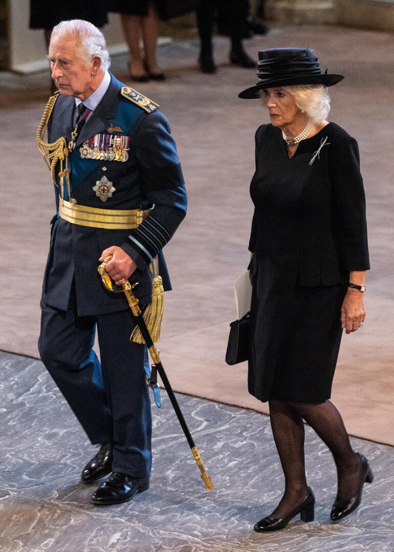 Monarchy peak at Queen Elizabeth II's funeral: They go to mourn