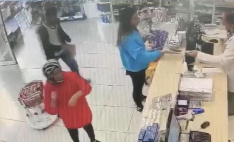 Hiç tanımadığı biri yüzünden boğaz ağrısında can sıkıntısı