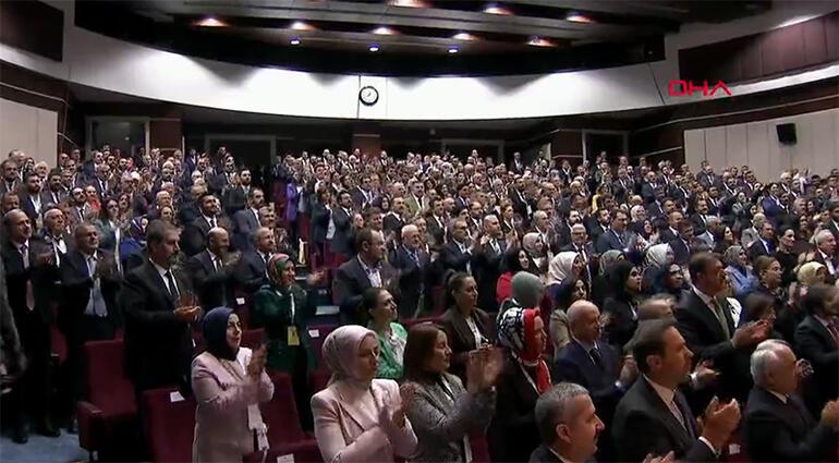 Sözleri ayakta alkışlandı... Cumhurbaşkanı Erdoğan’dan AK Parti teşkilatlarına talimat